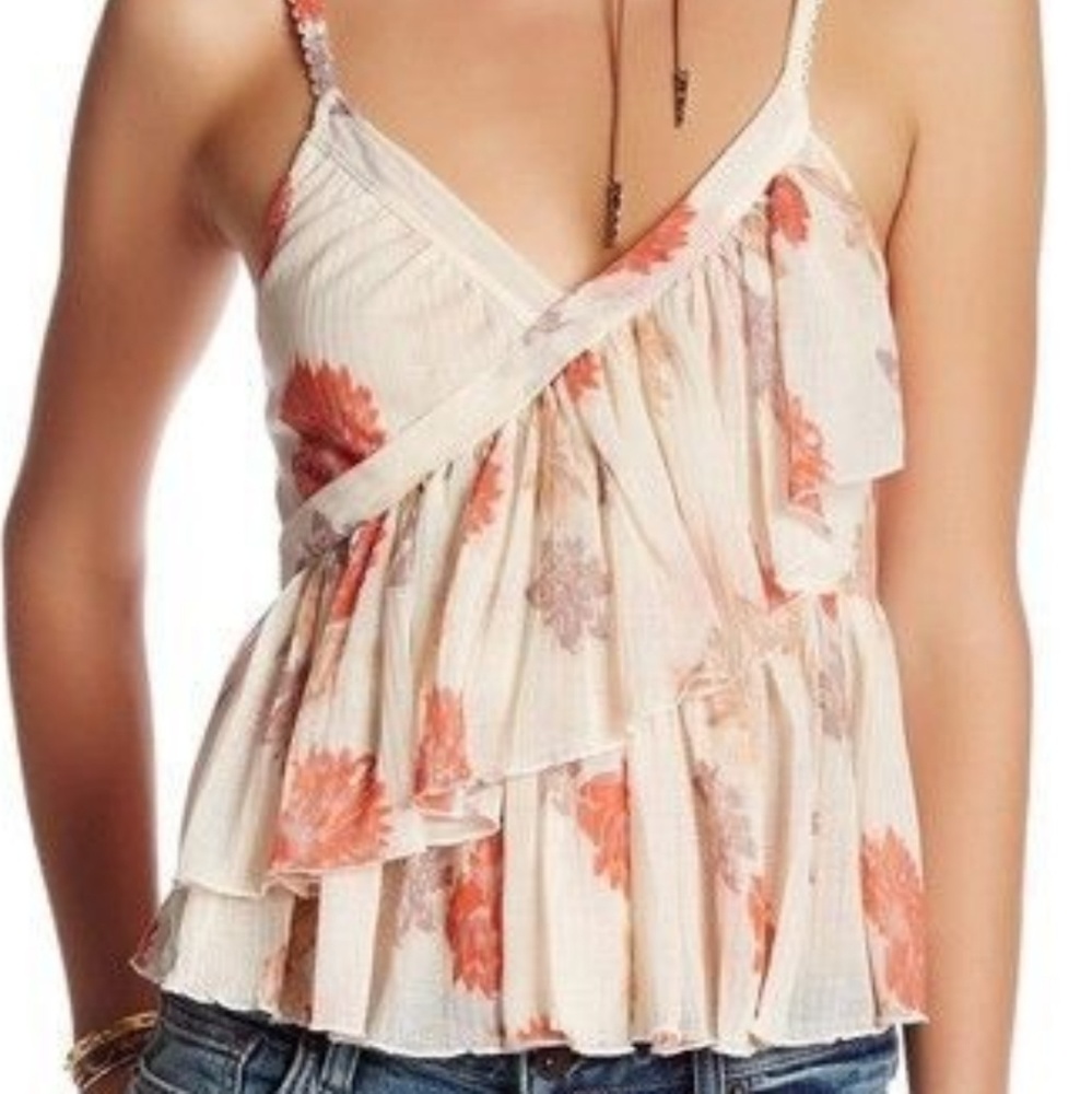 Free People Melbourne Cami Top V-Neck Tiered Ruffled Asymmetrical Hem Size S NWT - Picture 8 of 8
